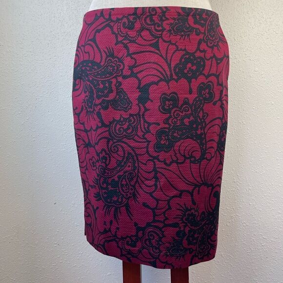 LOFT Midi Skirt Size 10 EUC - Picture 1 of 8